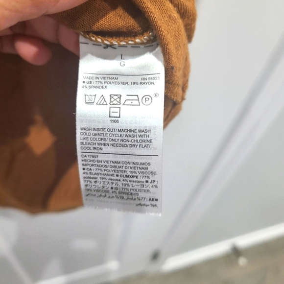 Old Navy Long sleeve. SIZE L - Picture 3 of 4